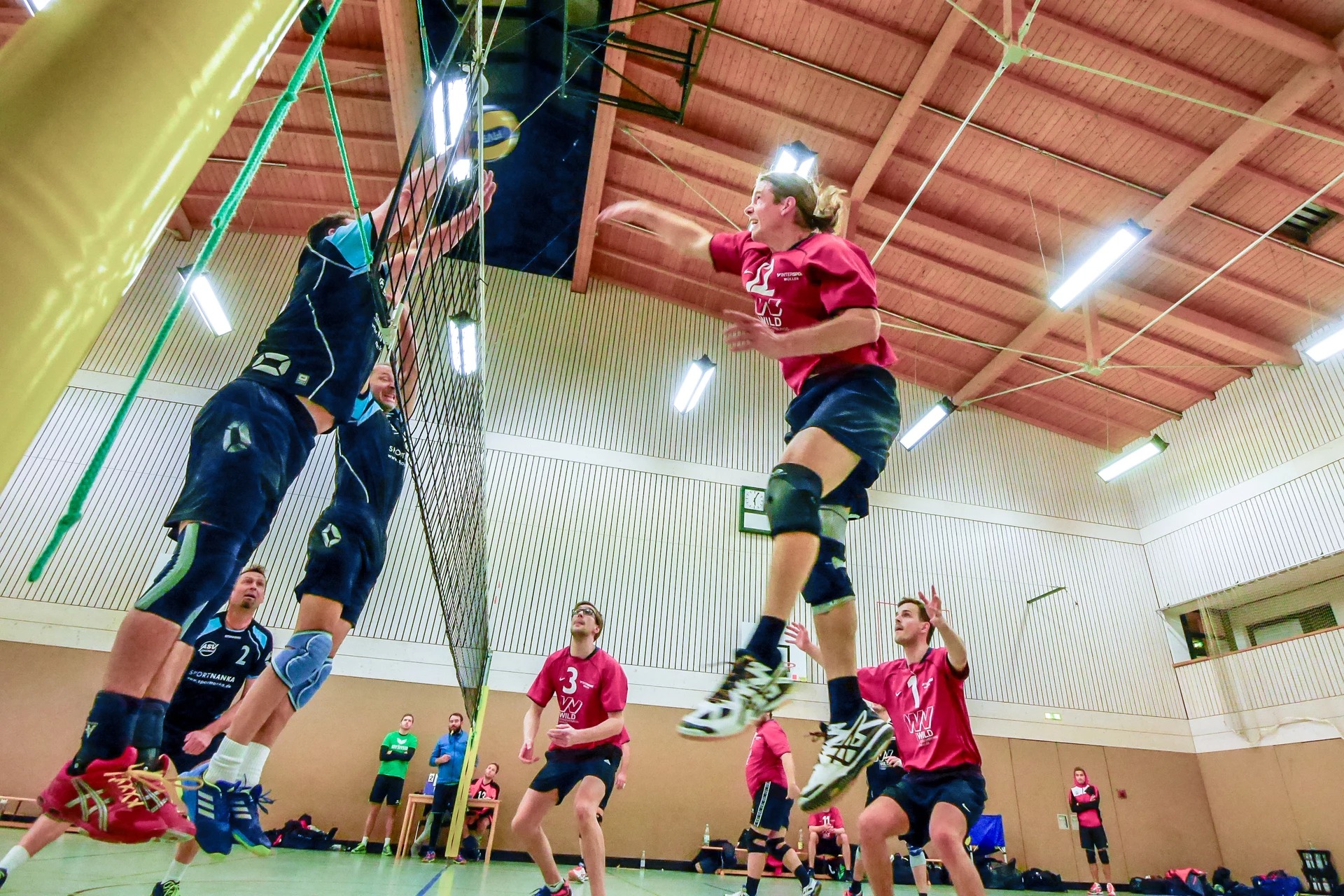 8platz angriff und block von hermann weiss 20240814 1919960850